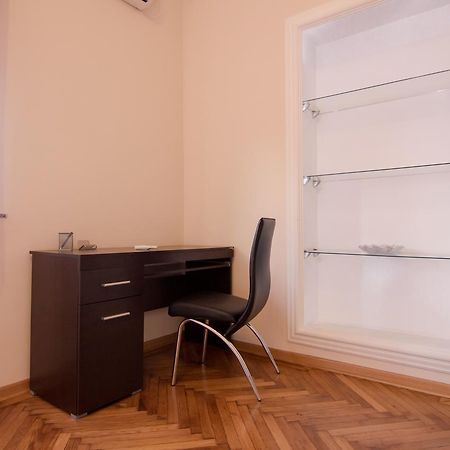 Dositej 5 Apartment Belgrád Kültér fotó
